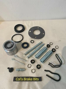 Falcon XC XD Rear Brake Caliper Major Rebuild Kit - Picture 1 of 2