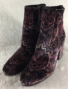 Stivali donna Lucky Brand 9M Rainns zip laterale Oxford Paisley nero multicolore - Foto 1 di 9