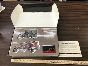 Ertl Signature Edition 2 truck set Hawkeye flatbed & Tractor and 1930 Ford van - Picture 1 of 5