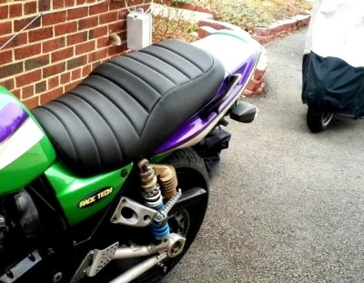 KAWASAKI ZRX 1100-1200 /  1999-2005 Custom Hand Made Motorcycle Seat Cover - Image 1 of 2