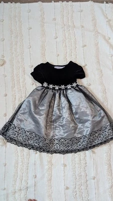 Blueberry Boulevard Terciopelo Negro y Plata Elegante Fiesta Vacaciones D 3T Foto 1 de 4