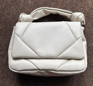 Women’s Accessorize Cream Handbag - Picture 1 of 5