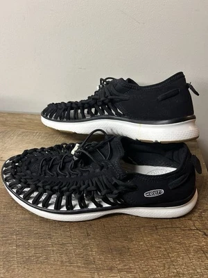 Women’s Size 9.5 Keen Uneek Black Paracord Sandals Shoes Worn Once - Image 1 of 4