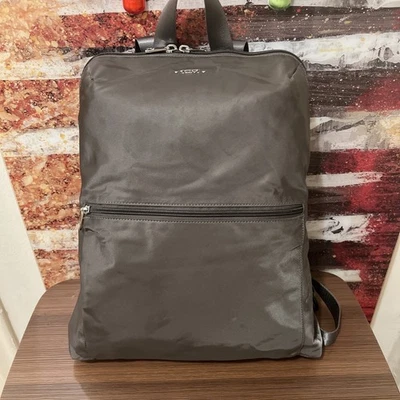 Mochila Tumi Voyageur Just In Case ligera plegable embalable marrón  Foto 1 de 4