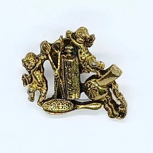 Vintage CAMCO Signed Brooch Lapel Pin Cherubs Hair Stylist Tools Ballou Reg’d - Picture 1 of 12