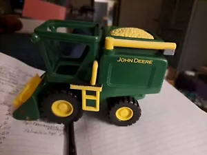 John Deere Tractor toy RC2 Corn Combine Harvester Used - Picture 1 of 1