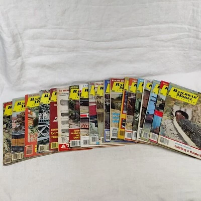 Railroad Model Craftsman Magazine Mixed Lot of 18 Magazines ~ Years 1978 - 1980 - Image 1 of 4