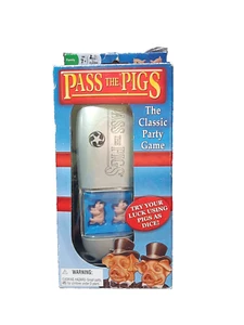 PASS THE PIGS Game Dice Classic Party Pocket Travel Game 2005 - Picture 1 of 2