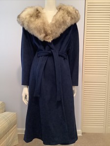 jeans jacket with zipper