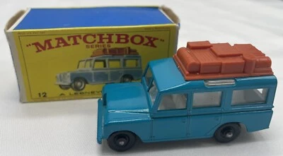 Matchbox Lesney 12-C Safari Land Rover + Luggage Type E Box - Image 1 of 4