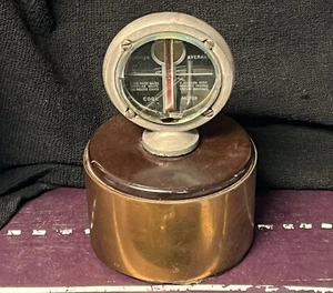 VINTAGE 1930's MOTOMETER FOR RESTORING ,DISPLAY, CAR SHOW TROPHY ORIGINAL! - Bild 1 von 14