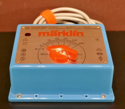 Märklin, 30VA Trafo, Transformator 6631 - Bild 1 von 4