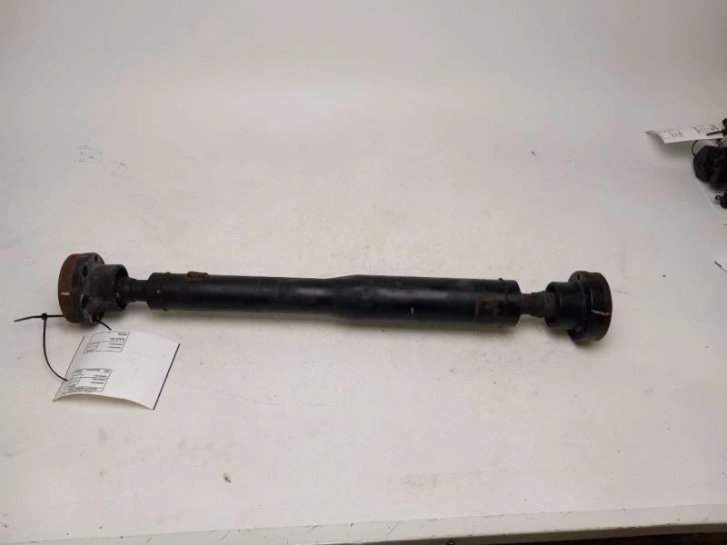 2006-2013 LAND ROVER LR3 FRONT DRIVE SHAFT - Image 1 of 4