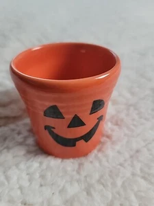 Fiesta Fiestaware FTCCO Exclusive Happy Pumpkin On Poppy Shot Glass Halloween - Picture 1 of 3