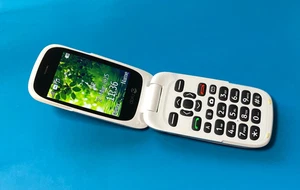 Doro 6520 Flip Mobile Phone, OAP, SOS, Loud Clear, Unlocked, 3G, REDUCED PRICE! - Picture 1 of 5