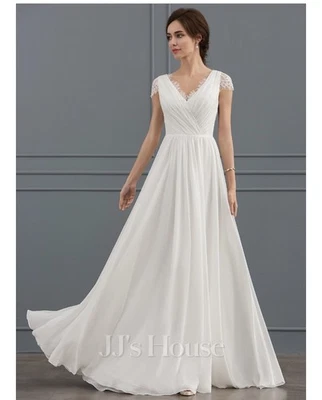 Abito da sposa lungo in tessuto di seta e pizzo con scollo a V con volant... - Immagine 1 di 4