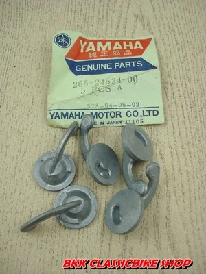 NOS Yamaha U5 U7 D U5E U5AD U7E Lever Cock Fuel Petcock Genuine P/N 266-24524-00 Foto 1 de 4