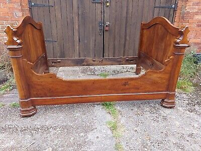 Stunning 19th Century Louis Phillipe Burr Walnut French Day / Alcove Bed Frame • 4268.08£