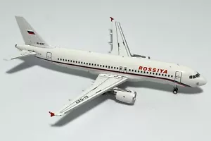 Rossiya / Airbus A320 / EI-DXY / C0005 / 1:400 *LAST PIECES* - Picture 1 of 3