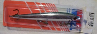 VINTAGE REBEL MINNOW LURE 11/01/19OSH  PACKAGE SILVER BLUE - Image 1 of 2