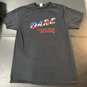 D.A.R.E American Flag To Resist Drugs and Violence Romeoville Mens Medium Tshirt - Picture 1 of 4
