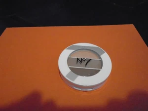 Boots No 7 Trio Eyeshadow 2.6g - Warm Suede SEALED - Picture 1 of 1