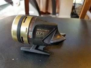 Vintage Abu Garcia Abumatic 873 Spincast Angelrolle 4/120 Leinen Kapazität - Bild 1 von 7