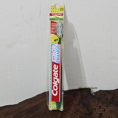 Vintage Colgate Soft Color Change Toothbrush Teen Green Handle  - Image 1 of 4
