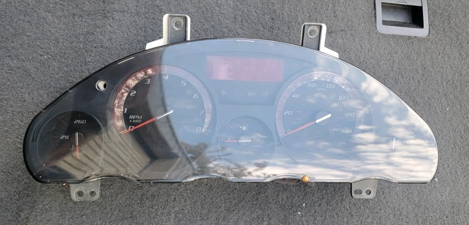 GMC ACADIA 2015 cuadro de instrumentos velocímetro medidores excelente estado Foto 1 de 4