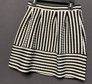 Xhilaration XS black & white/cream color striped mini skirt pull-on stretch - Picture 1 of 7