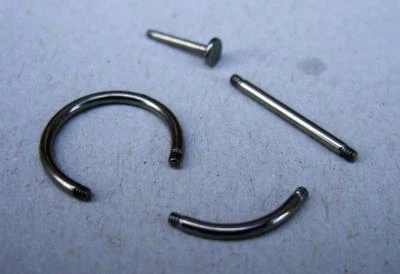 PIERCING TITAN G23 EINZELTEILE HUFEISEN, BANANE, LABRET, NIPPEL - GEWINDE 1,6 MM - Bild 1 von 4