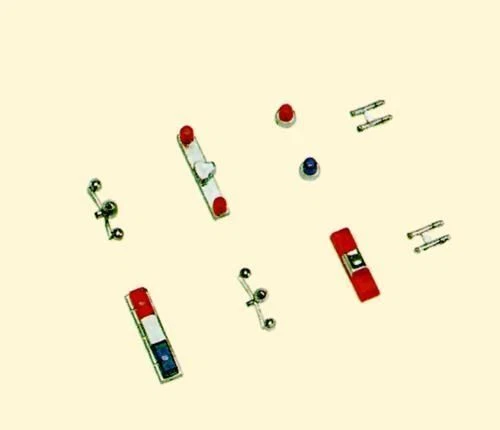 Busch 49962 - 1/87 / H0 Set Di Accessori Veicoli Di Emergenza USA - Nuovo - Immagine 1 di 1