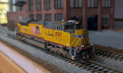 Super Customized - weathered Ho Athearn Genesis DCC/Sound Union Pacific SD70ACe - Image 1 of 4