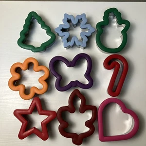Lot of 9 Wilton Comfort Grip Cookie Cutters Seasons Winter Spring Summer Fall - Picture 1 of 14