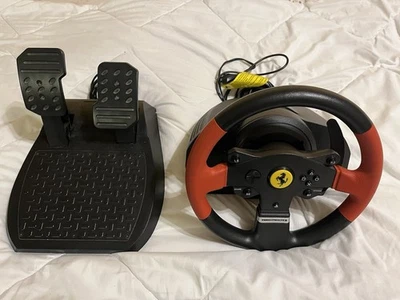 Thrustmaster T150 Ferrari Wheel Force FeedbacK Edizione Ferrari Usato come nuovo - Immagine 1 di 4