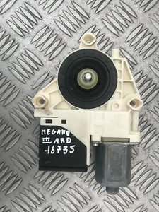 Moteur de lève Vitre Arrière Droit BROSE - RENAULT MEGANE III (3) Réf 827306548R - Picture 1 of 3
