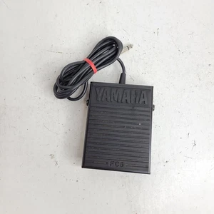 Yamaha FC5 Pedale di Supporto Compatto per Tastiere Portatili Interruttore a Pedale - Nero - Foto 1 di 4