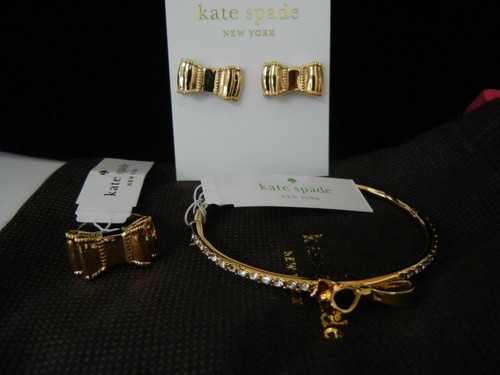 SET ORECCHINI ANELLO BRACCIALE CRISTALLO SCINTILLANTE BRACCIALE ORO NOTE AMORE KATE SPADE NUOVO CON ETICHETTE
