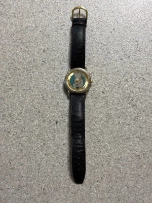 Vintage meowing sound watch with mouse as second hand , genuine leather band - Image 1 of 4