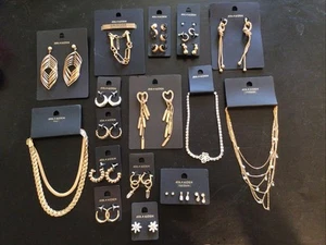 20 Nuevas Piezas Joyería Pendientes Collar Perforado SAKS Salida Quinto - Imagen 1 de 5