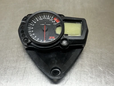 🟢2005 2006 SUZUKI GSXR 1000     39k MILES GAUGE CLUSTER TACH SPEEDO Foto 1 de 3