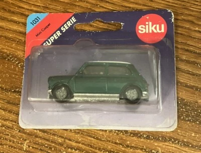 Siku Super Serie Mini Cooper #1031 Green *NEW & SEALED* - Image 1 of 2