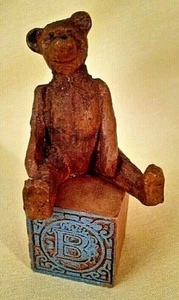WOODEN BLOCK TEDDY BEAR INITIAL MONOGRAM B 3 INCH TALL RESIN FIGURINE UNMARKED* - Picture 1 of 8