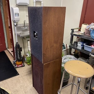 Vintage ONE Electrostatic Sound Systems TEMPEST Speakers VERY RARE 12s - Picture 1 of 12