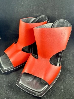 MARNI 粗跟红色小牛皮革懒人鞋 41 码 - 二手状况完好 — 第 1/4 张图片