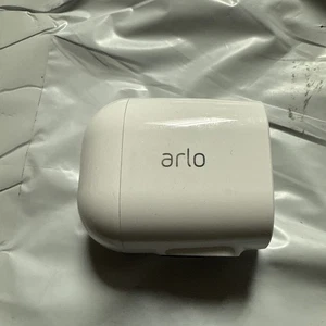 Arlo Essential Wire Free Spotlight Security Camera 1080p - Picture 1 of 2