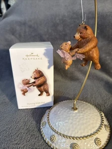 Hallmark Keepsake Ornament Dancing With Daddy 2008 IOB - Imagen 1 de 4