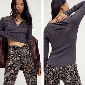 Free People Come On Over Henley Top in Washed Black thermal lace women's size XS - Picture 1 of 9