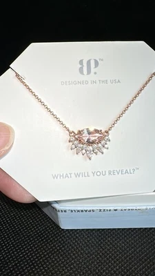 Collar Morganita Bomb Party RBP8219 Llamas de Fuego Chapado en Oro Rosa Foto 1 de 4