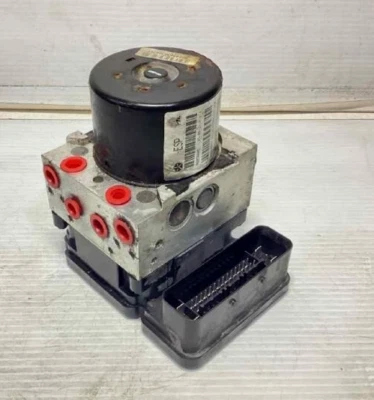 2009-2010 Dodge Caravan Chrysler 300 ABS Anti Lock Brake Pump Assembly Used - Image 1 of 2